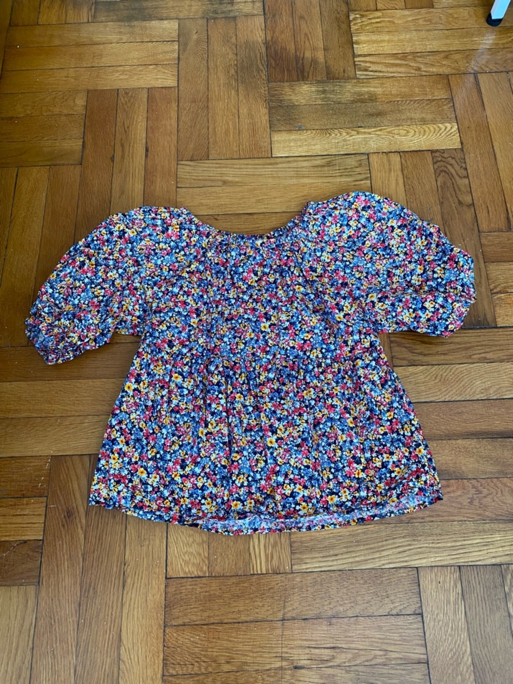 Old Navy floral peplum blouse, size XS - Picture 6 of 6